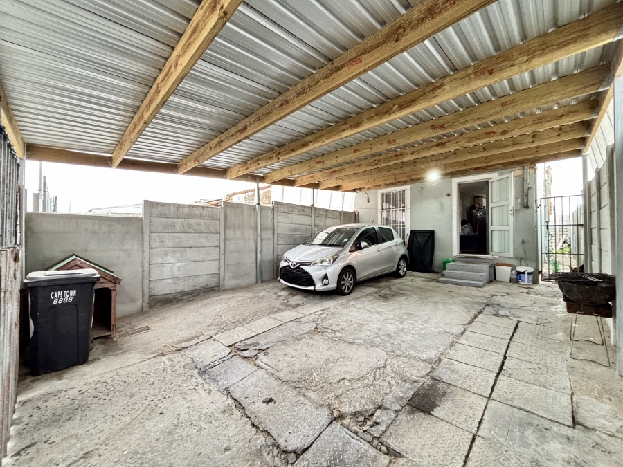 3 Bedroom Property for Sale in Tafelsig Western Cape